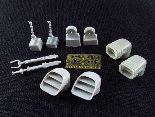 Metallic Details 1/48 Harrier GR7/GR9 Swiveling nozzles and outriggers Set